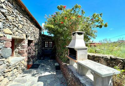 Casa rural con altillo con hermosas vistas