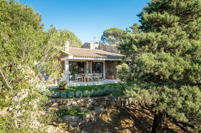 Ferienhaus VILLETTA GINEPRO PALAU, am Meer, stillvoll, mit großem privaten Garten