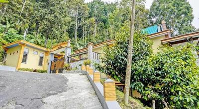 OYO 92049 D'jamus Resort Telaga Ngebel