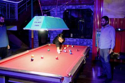 Hotel Dream Mountain view with Luxury stay in kasol Best Hotel in Kasol Luxury Room with Play zone Free Parking Resturant Near to Mall Road