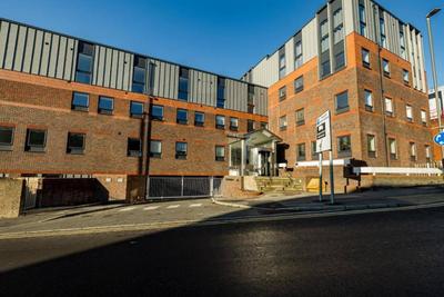 Lovely 1 bed apartment in the heart of High Wycombe town centre