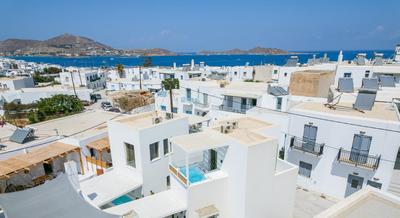 Joelia Suite B in Naousa Paros with private jacuzzi!
