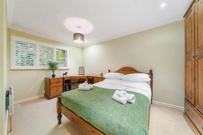 London Bridge Classic Stay