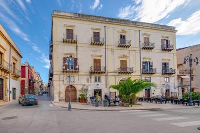 B&B TOMMASO FAZELLO SCIACCA Residenza artistica