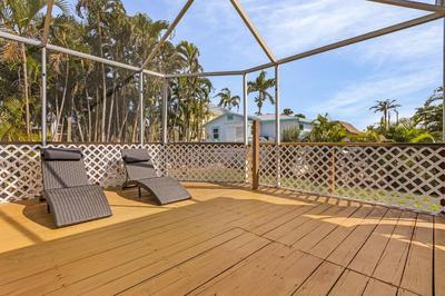 Beach Haven: 4BR Home, Heated Pool, Walk to Beach!