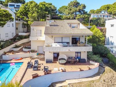 Villa Tamariu con vistas al mar