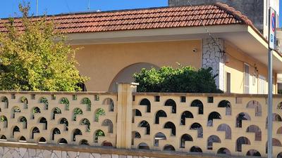 Villa Aragosta 2 camere 2 bagni 1 cucina e giardino