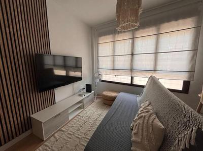 Studio 5 mins from El Palo Beach WiFi & AC