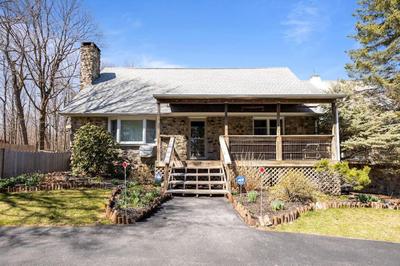 Spacious Home with Pool, Hot Tub, Mins to Parks Skiing