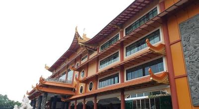 Sans Hotel Cemara Asri Medan