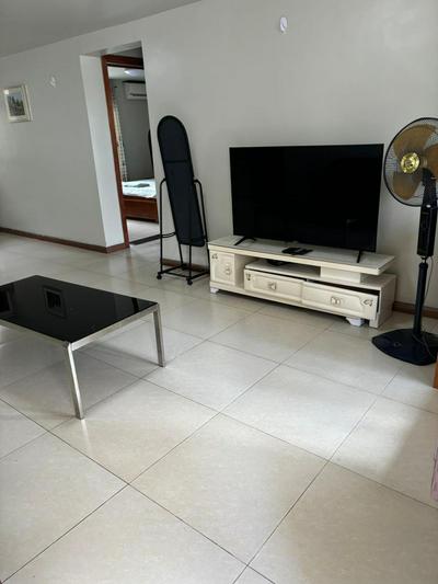 Large two-bedroom apartment-free parking - view 14
