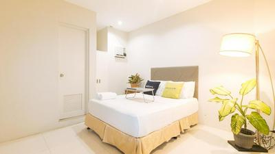 UrbanView at Lacson Street Bacolod City by RedDoorz