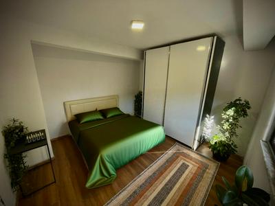 Santa Apartment, Tirana