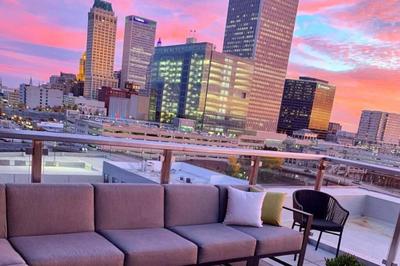 Tulsa Luxe Downtown Retreat