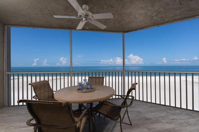 Sophisticated 3BR Condo: Gulf Views & New Pool