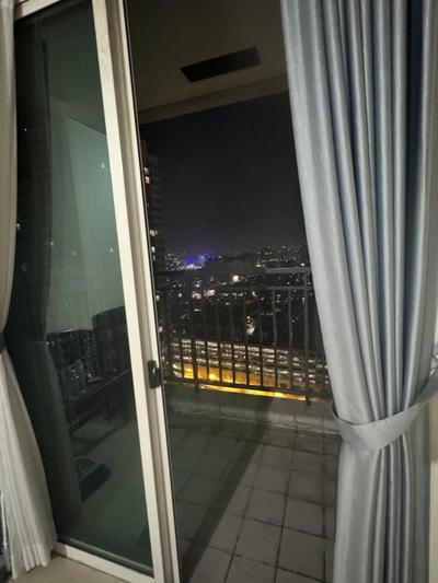 Comfy 1BR At Central ( City View )
