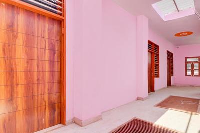 Hotel O Radhe Hotel