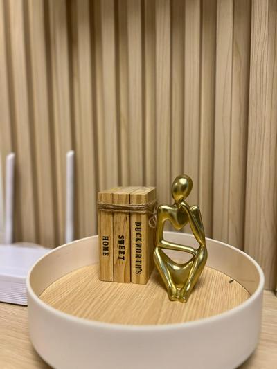 Twin Duckworth Suites T3