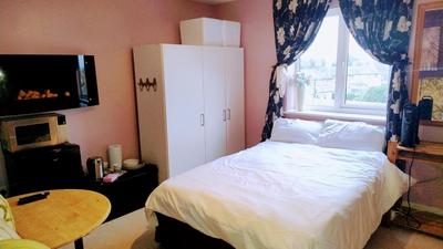 Ashford, Kent Room Lodge