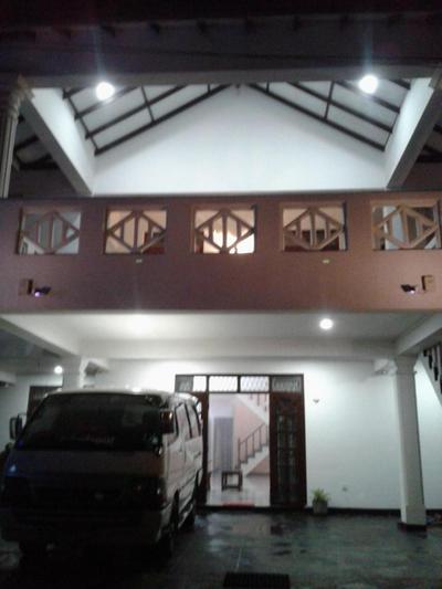 Pearl House Transite Hotel