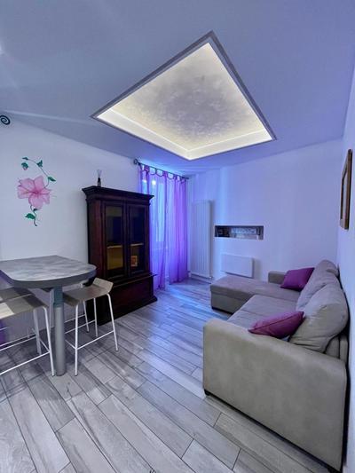 1Dest - Hibiscus Home Arco