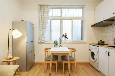 Panorama River Suite with bedside view of Huangpu river & sunset, Near Lujiazui & Metro Line 4 photo 5