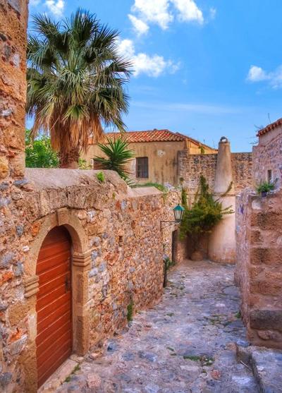 Menexes Suites Monemvasia