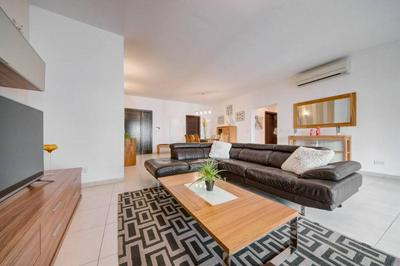 Modern Apt in Luxury Complex St Julians