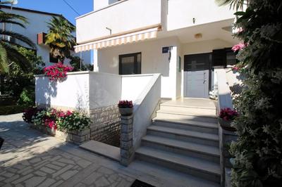 Wohnung Sabina Mit Schönem Garten, Ruhige Lage