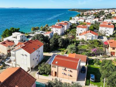 Villa Coco with heated pool
