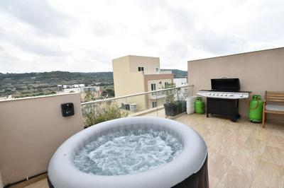 Hillview Duplex Penthouse