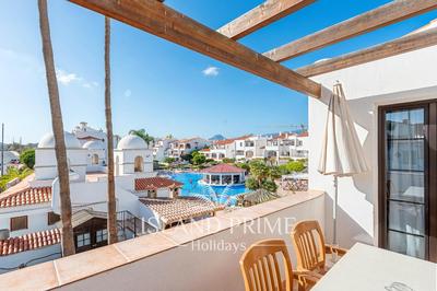 Palms and Heated Pool Views in Amarilla Golf FC144-2xSt