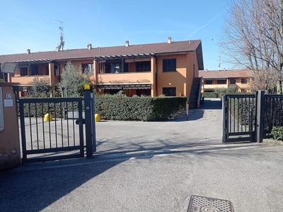 Blue, Relax con piscina e garage