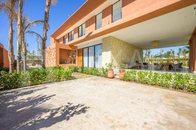 Villa Saphia K