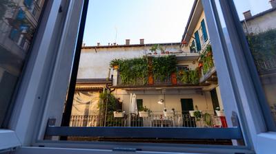 Exclusive apartment - Magritte Style