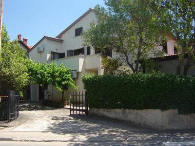 Apartments TENA with Private Parking