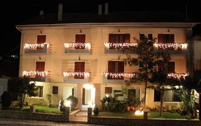 Tzovolos Apartments
