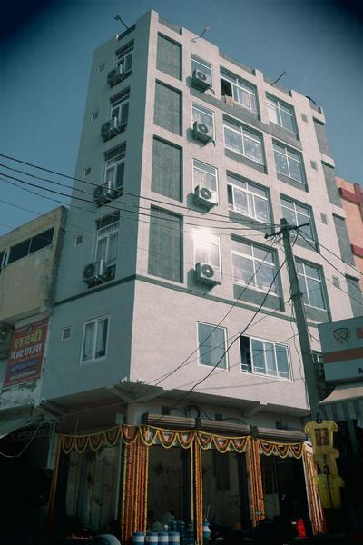 Shree hotel