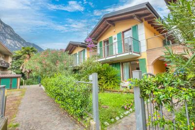 La Perla Di Riva 200m From The Lake - Happy Rentals