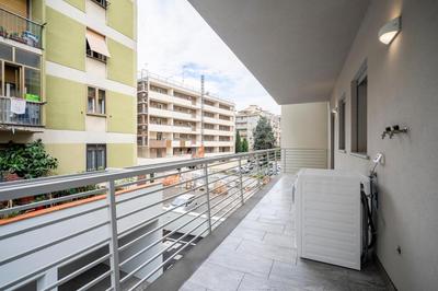 Tramvia Royale Suites - Private Free Parking