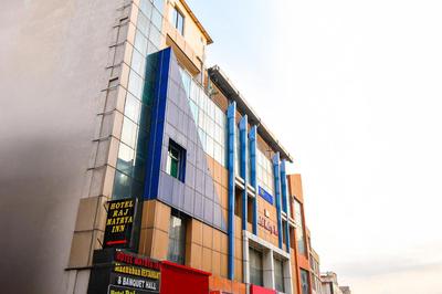 FabHotel Raj Matrya Inn