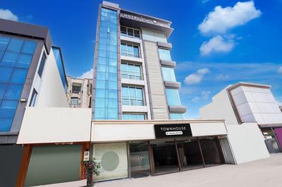 Super Collection O Airport Road formerly Hotel Kyra