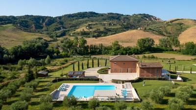 PODERE TERRANUOVA 10&2, Emma Villas