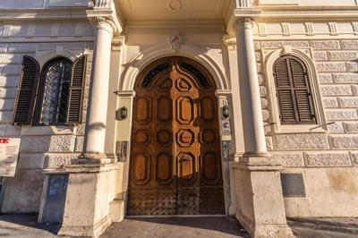 Domus Alessandro City Apartment
