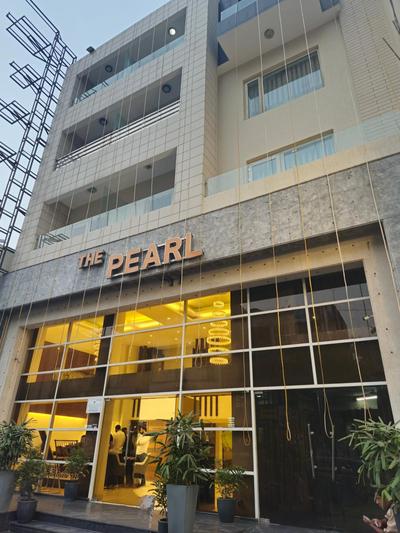 Hotel The Pearl, City Center - Traveler's Choice Award Winner for 2025