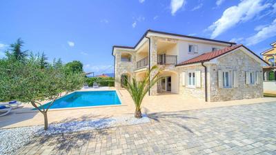 Luxury five stars villa with pool, near beach - by TRAVELER tourist agency Krk - ID 2140