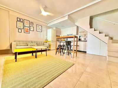 Bonito apartamento junto al mar