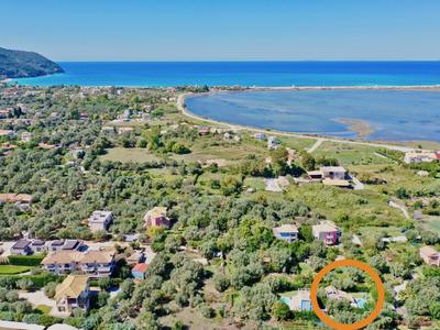 Beach Villa Fotini with private pool by DadoVillas