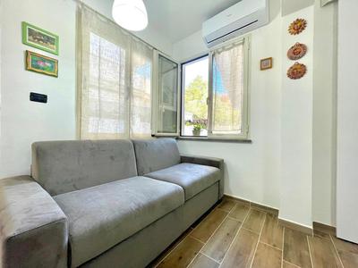Teddy House Apartments