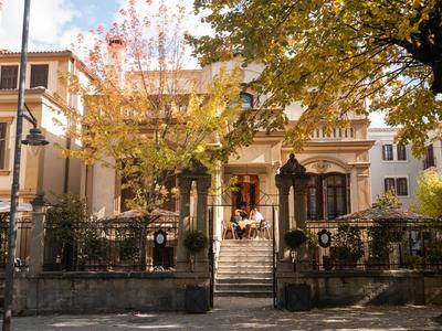 Vila Ebel Hotel Pool & Spa